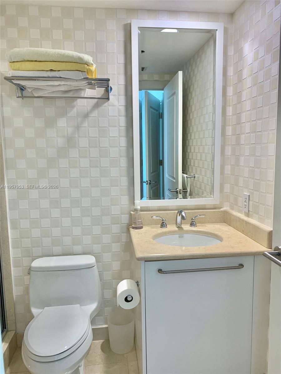 OCEAN PALMS CONDO - Residential Lease