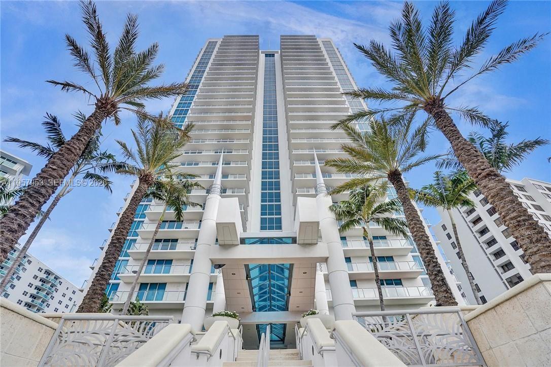 OCEAN PALMS CONDO - Residential Lease