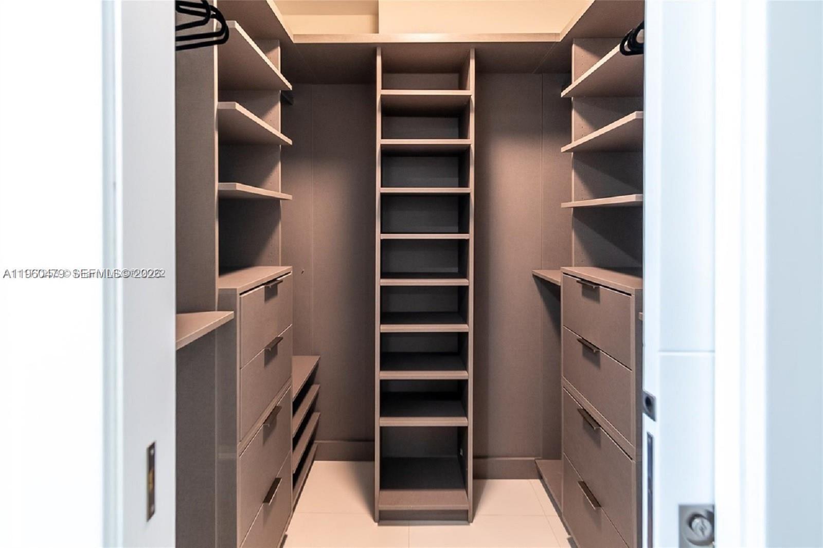 INDIAN CR CL MARINA CONDO - Residential