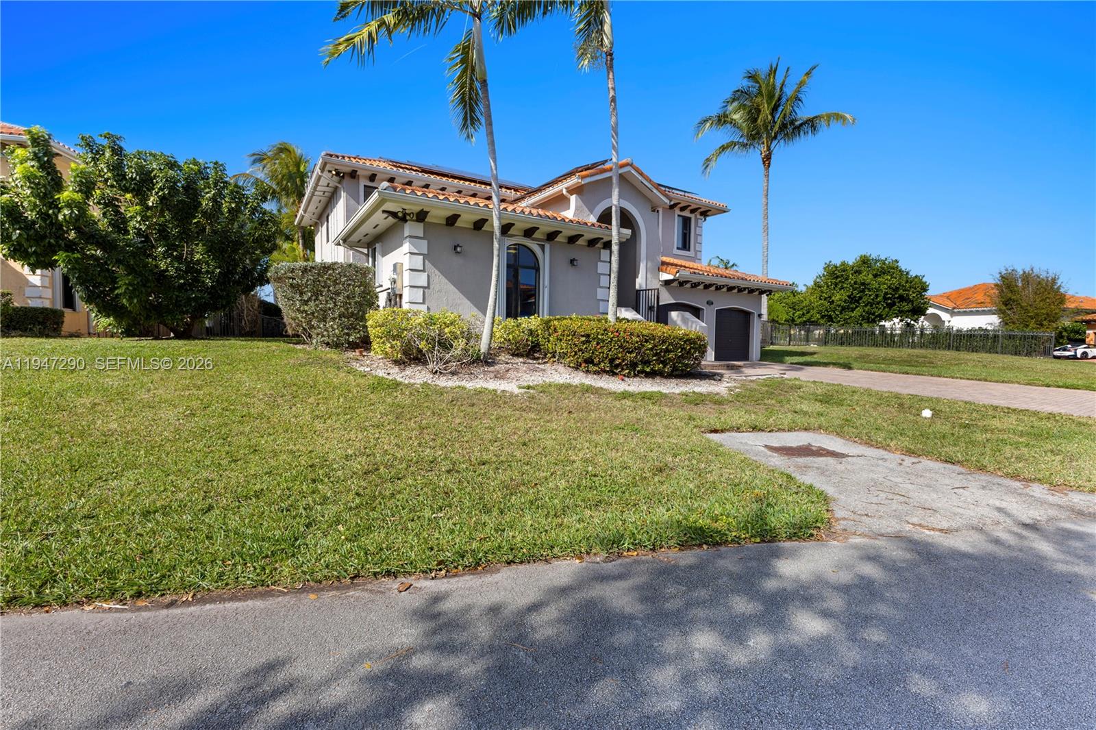 CUTLER CAY - Residential