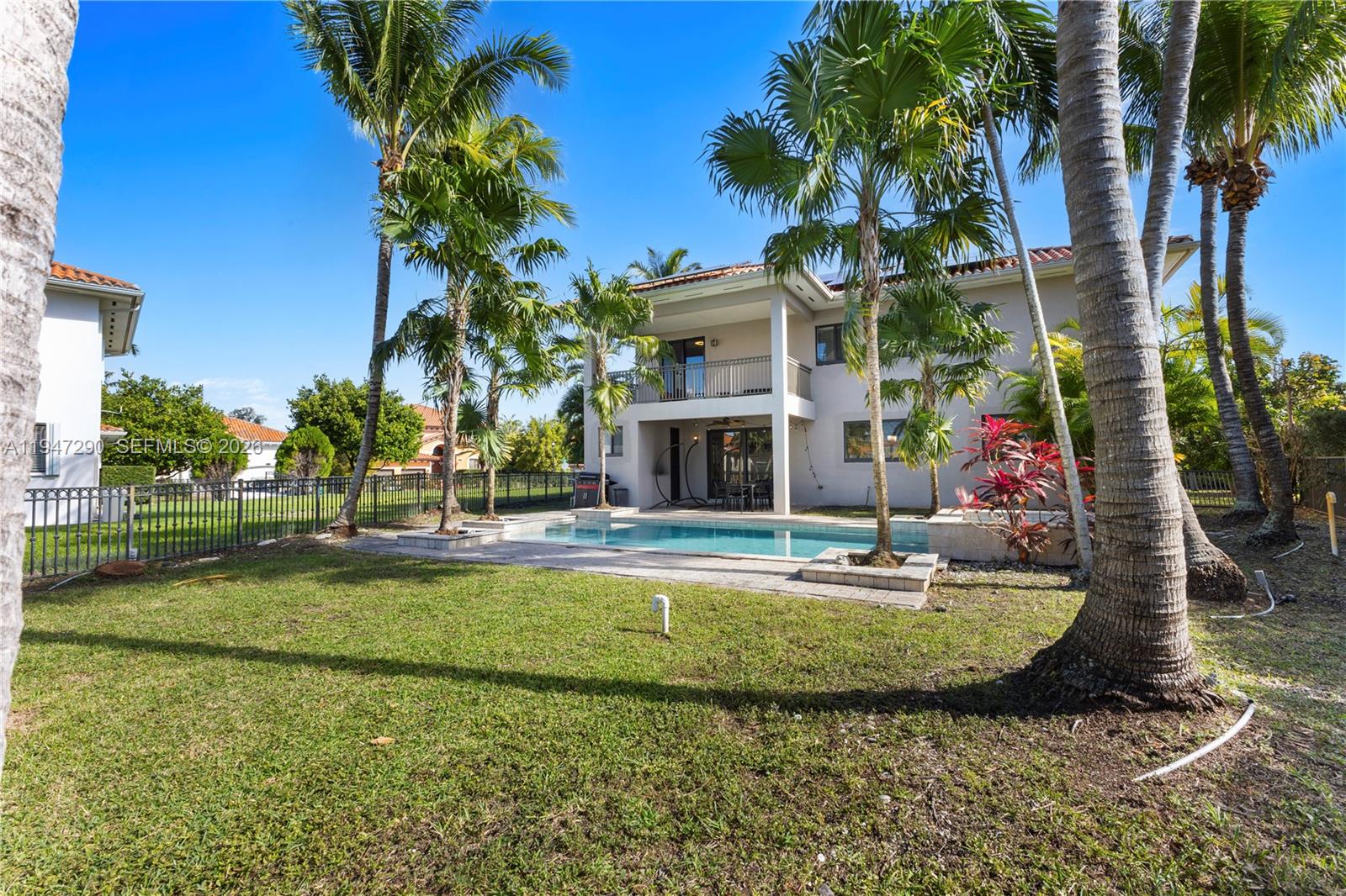 CUTLER CAY - Residential