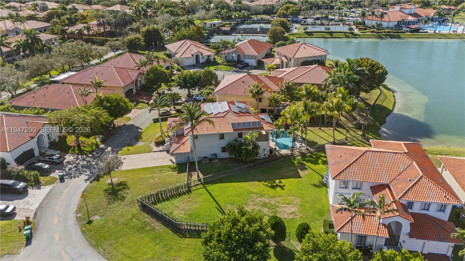 CUTLER CAY - Residential