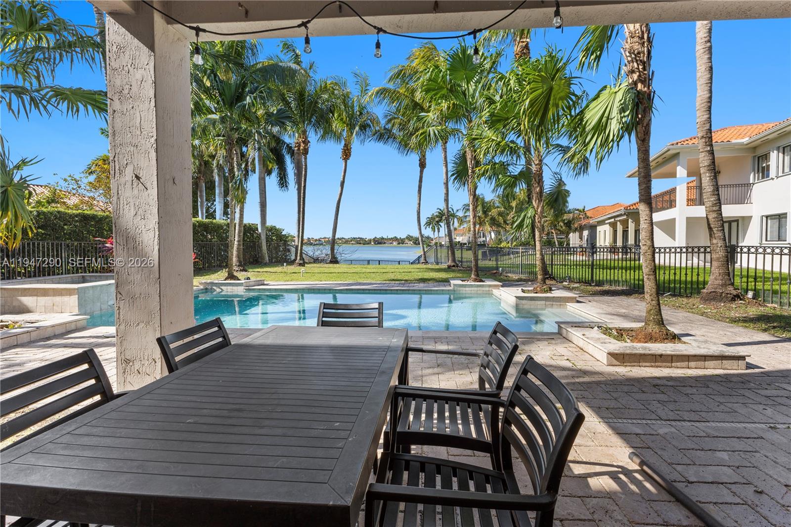 CUTLER CAY - Residential