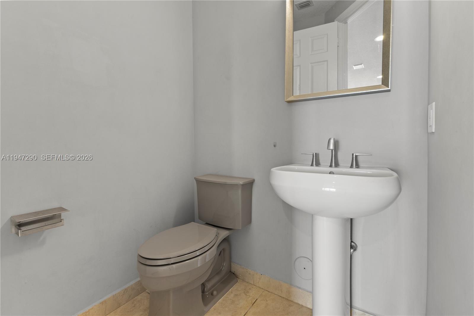 CUTLER CAY - Residential