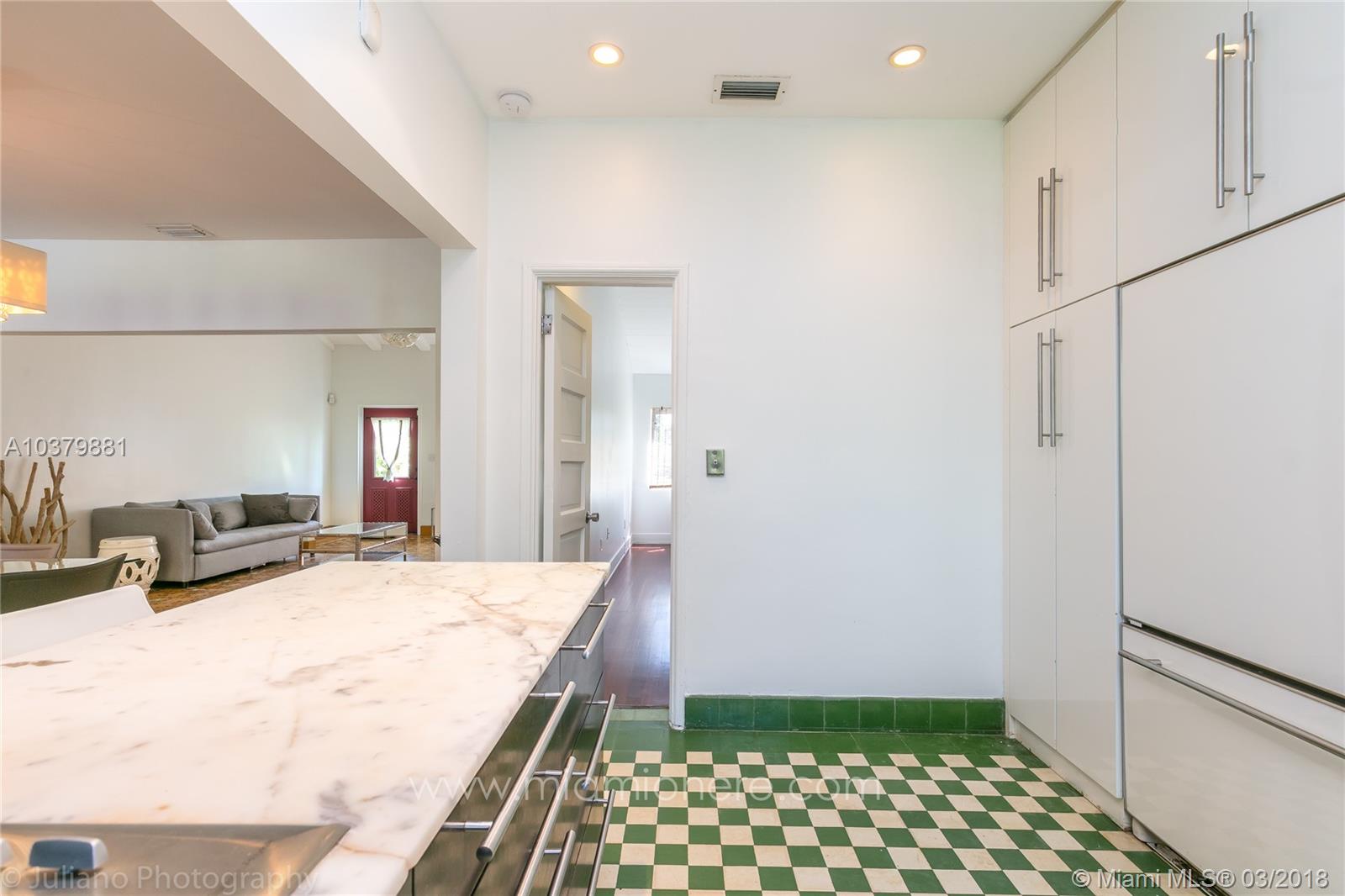 SURPRISE LAKE - Residential Lease