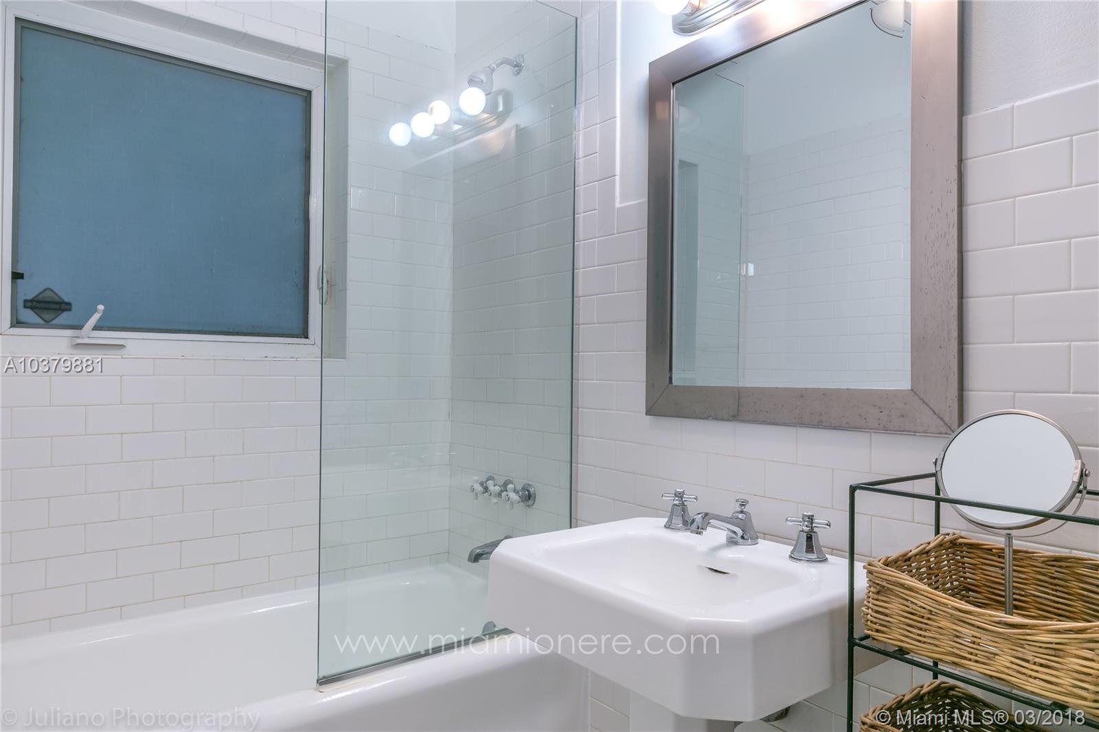 SURPRISE LAKE - Residential Lease