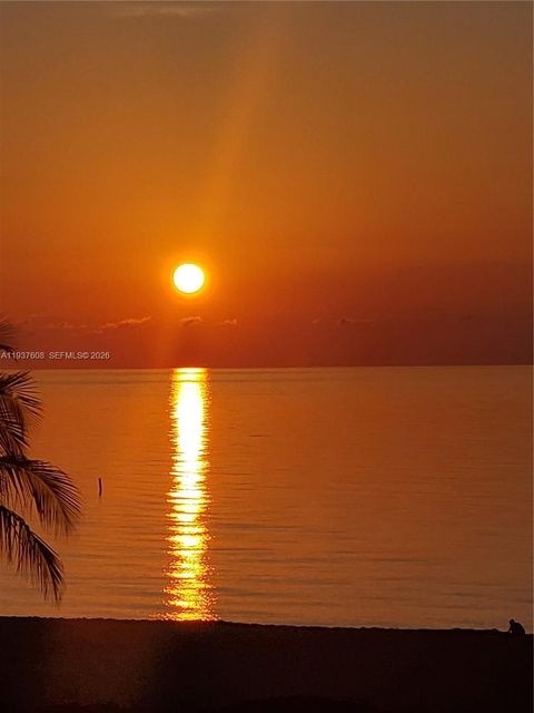 17555 Collins Ave 308 Sunny Isles Beach FL 33160