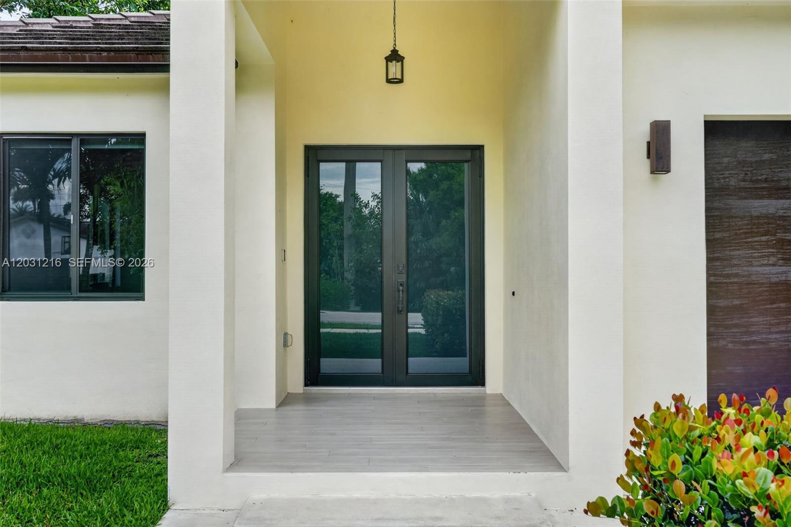 8500 SW 198th St
