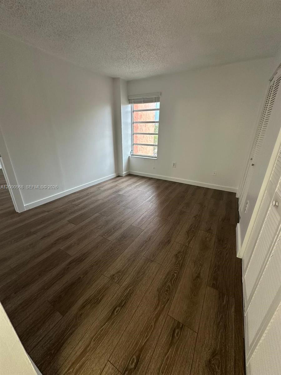 SUNSET VILLAS NO 3 CONDO - Residential Lease