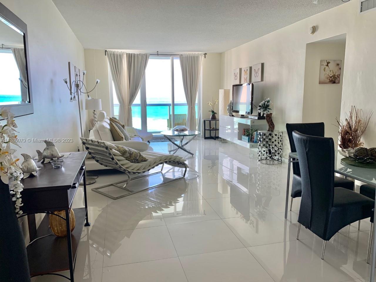 TIDES ON HOLLYWOOD BEACH - Residential Lease