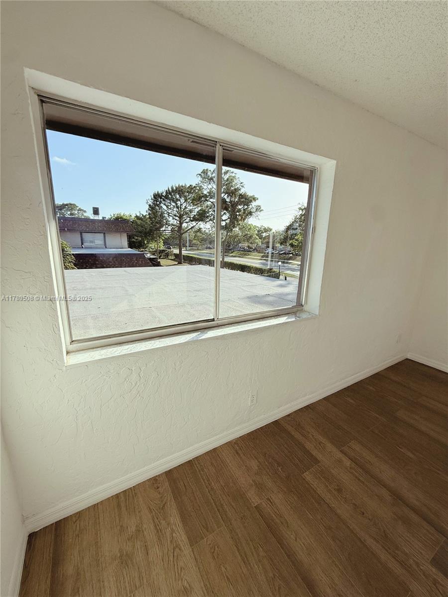 QUAIL HOLLOW CONDO - Residential Lease