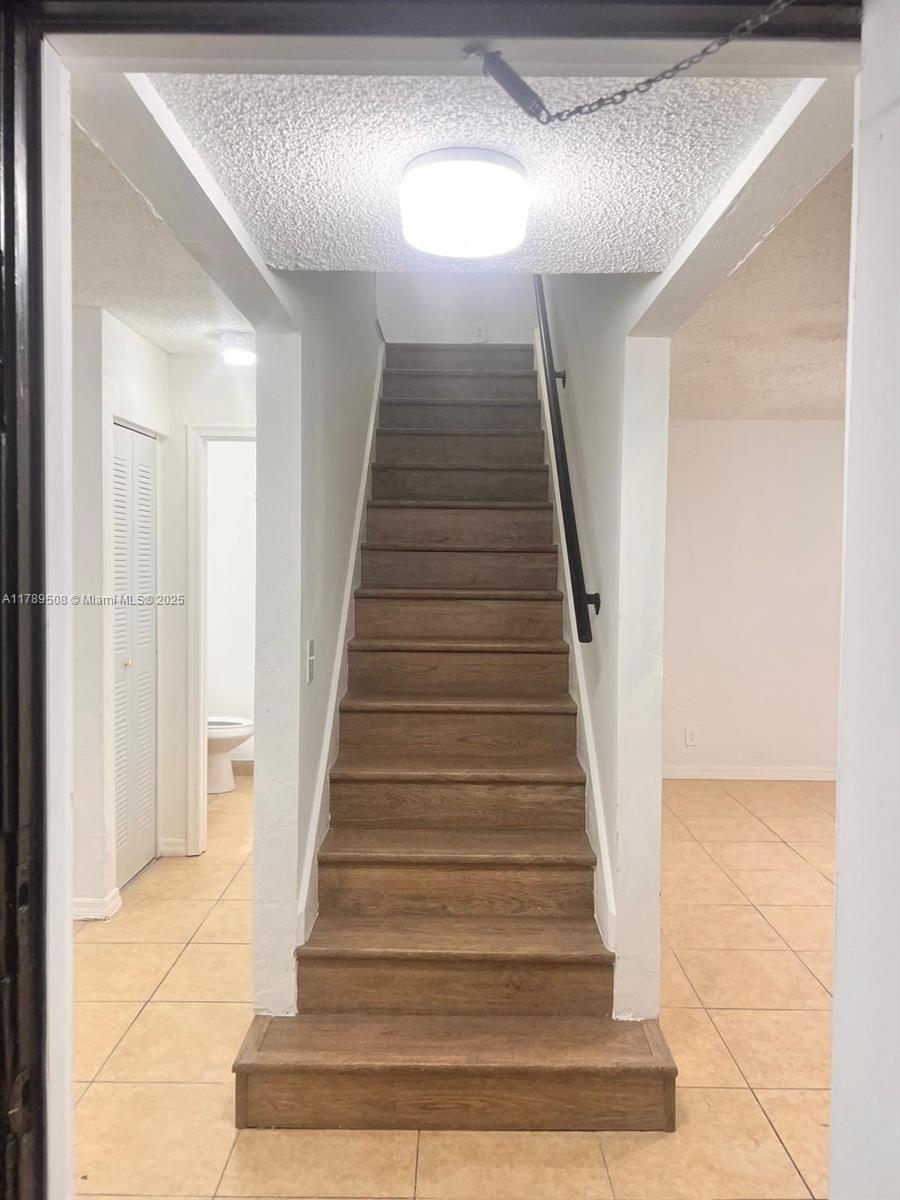 QUAIL HOLLOW CONDO - Residential Lease