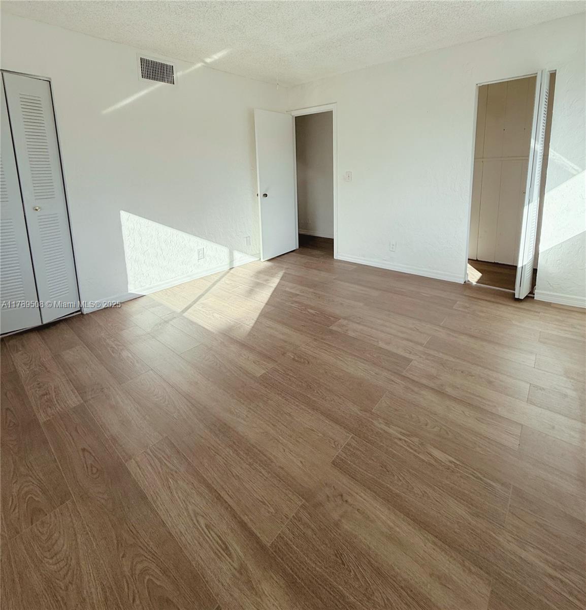 QUAIL HOLLOW CONDO - Residential Lease