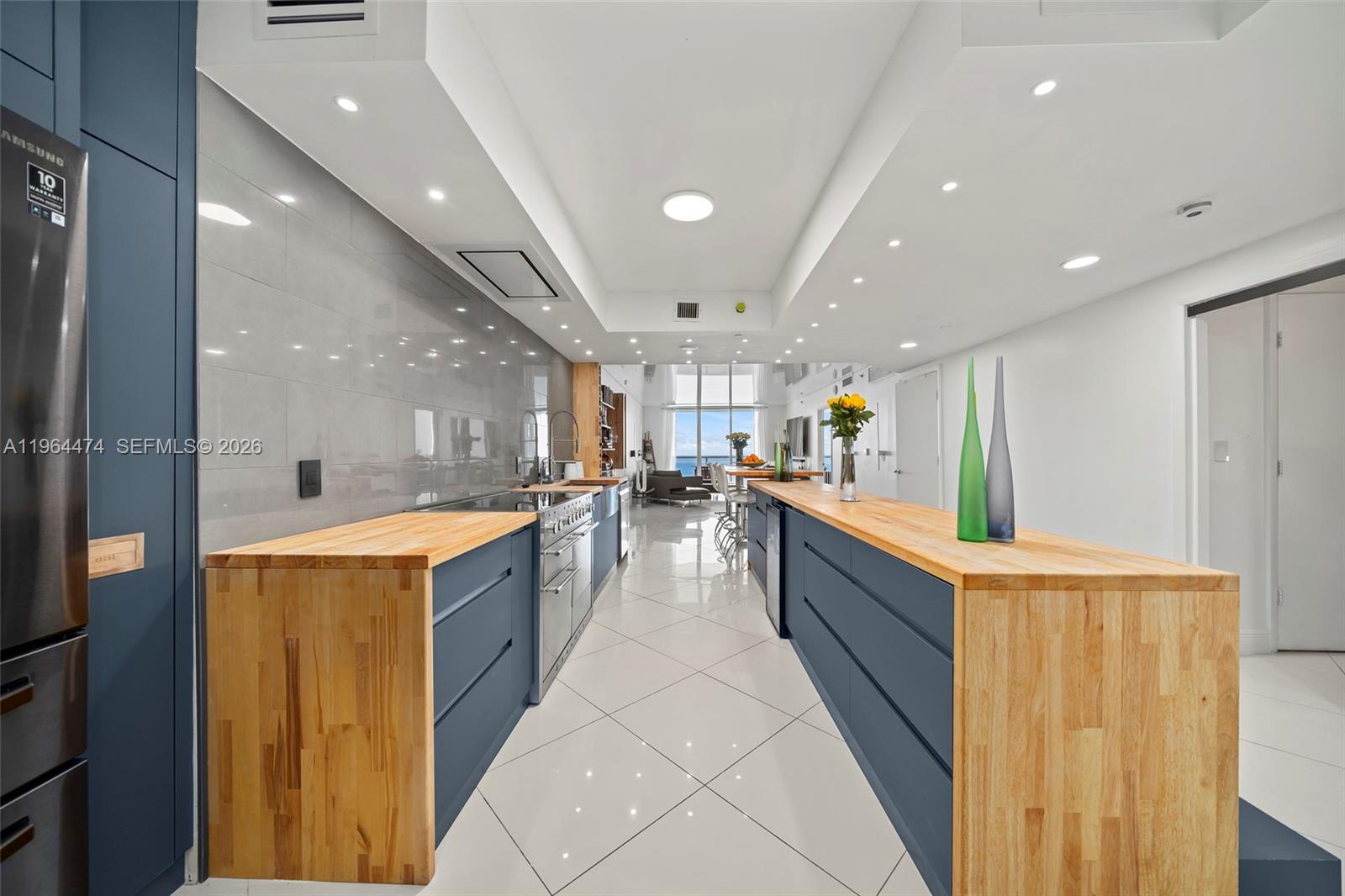 BEACH CLUB THREE CONDO - Residential