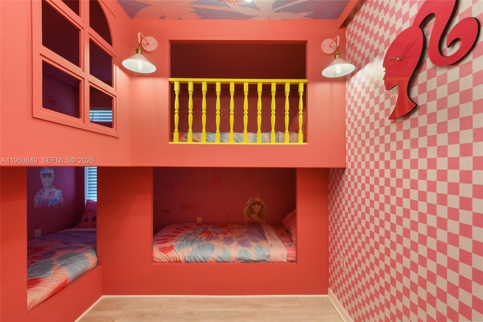 Windsor Cay - Residential