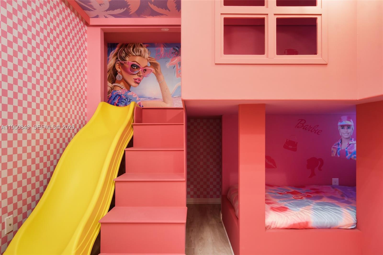 Windsor Cay - Residential