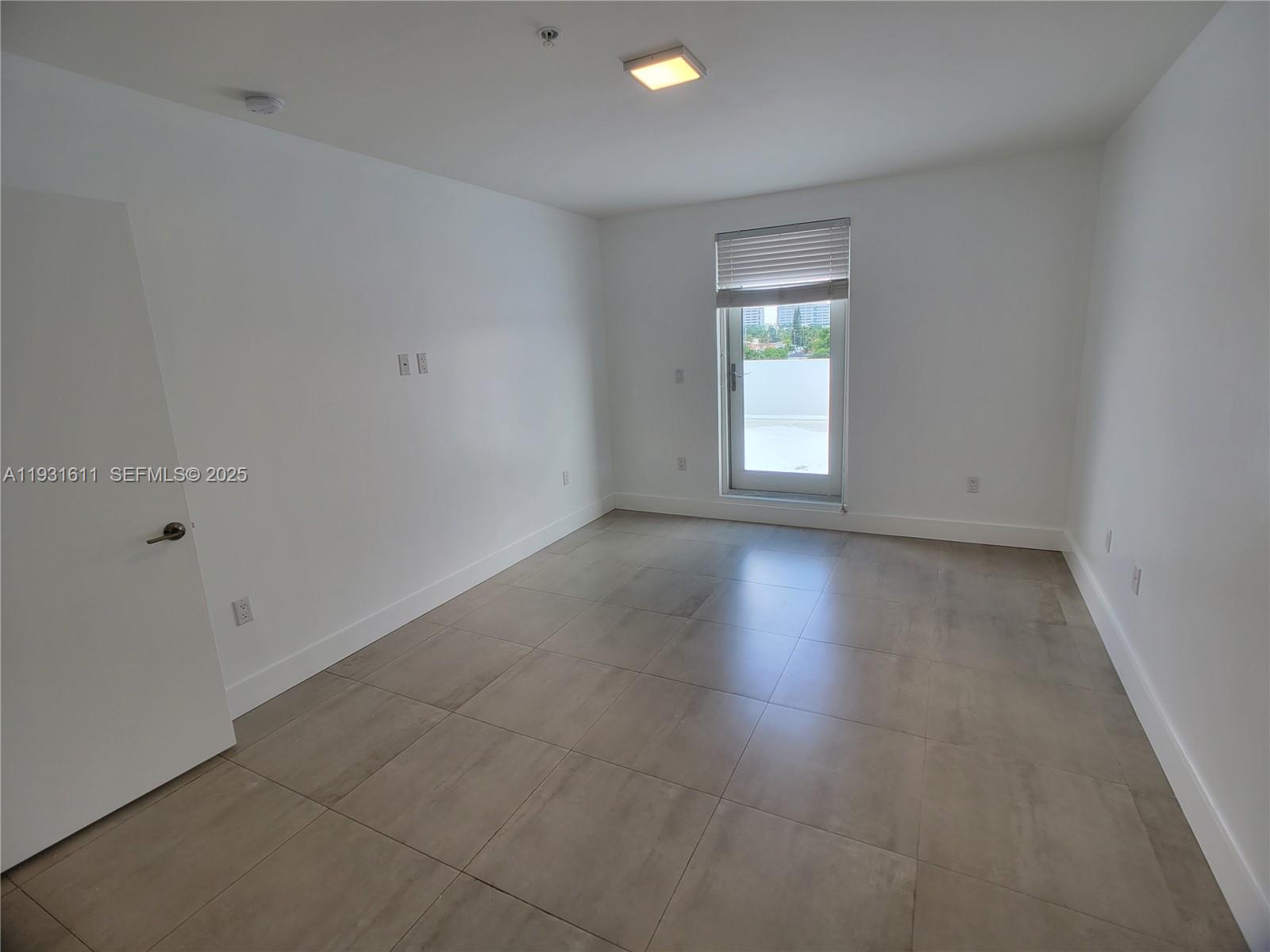 WEST FLAGLER PK SEC B - Residential Lease