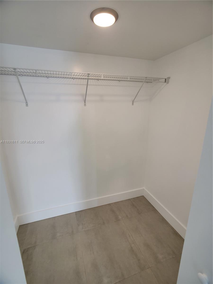 WEST FLAGLER PK SEC B - Residential Lease