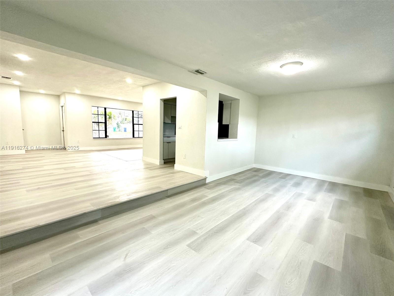 NORWOOD 4TH ADDN - Residential