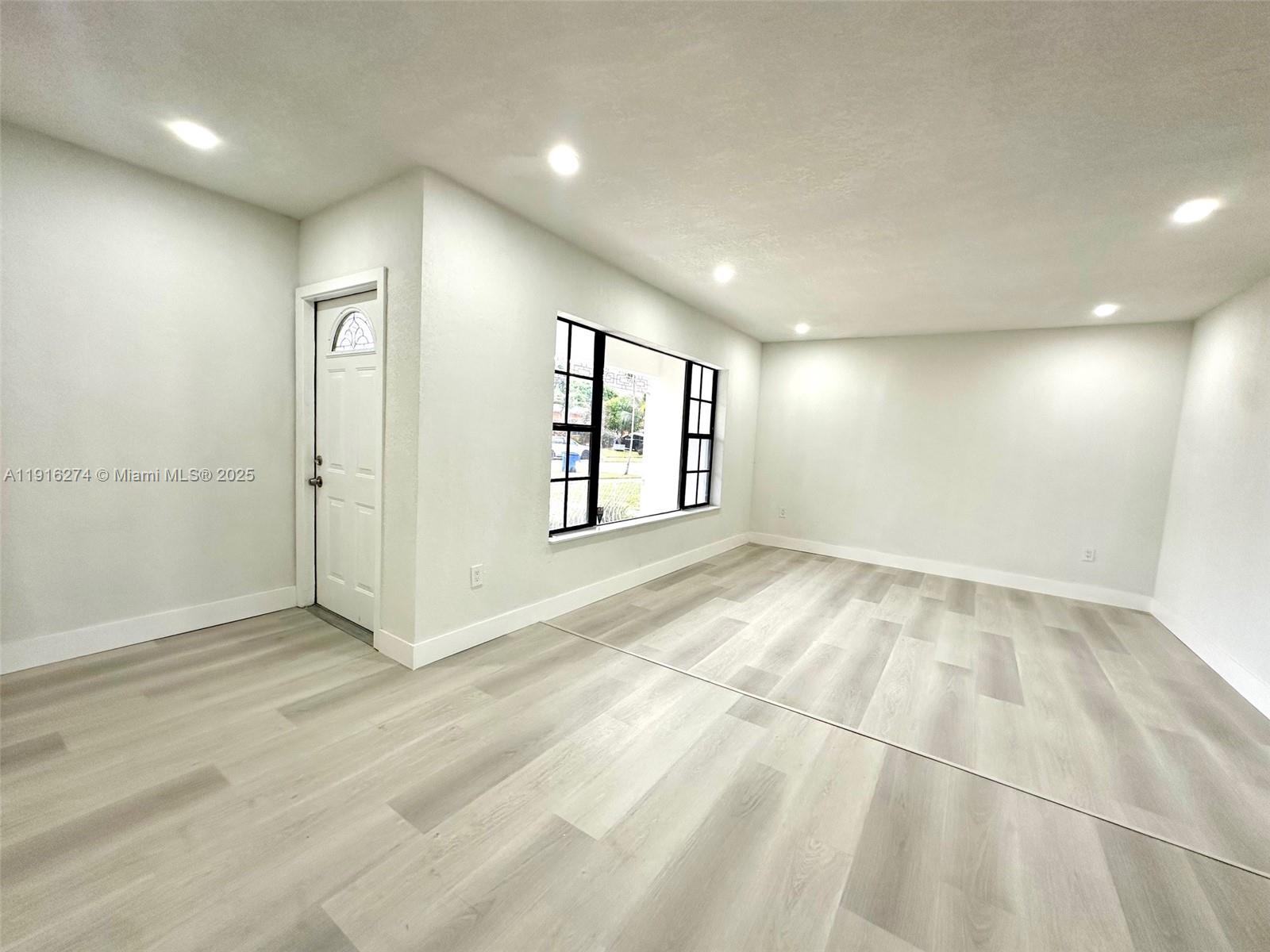 NORWOOD 4TH ADDN - Residential