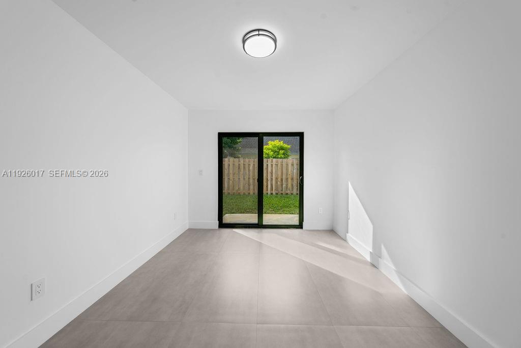 EDGEWATER PARK - Residential