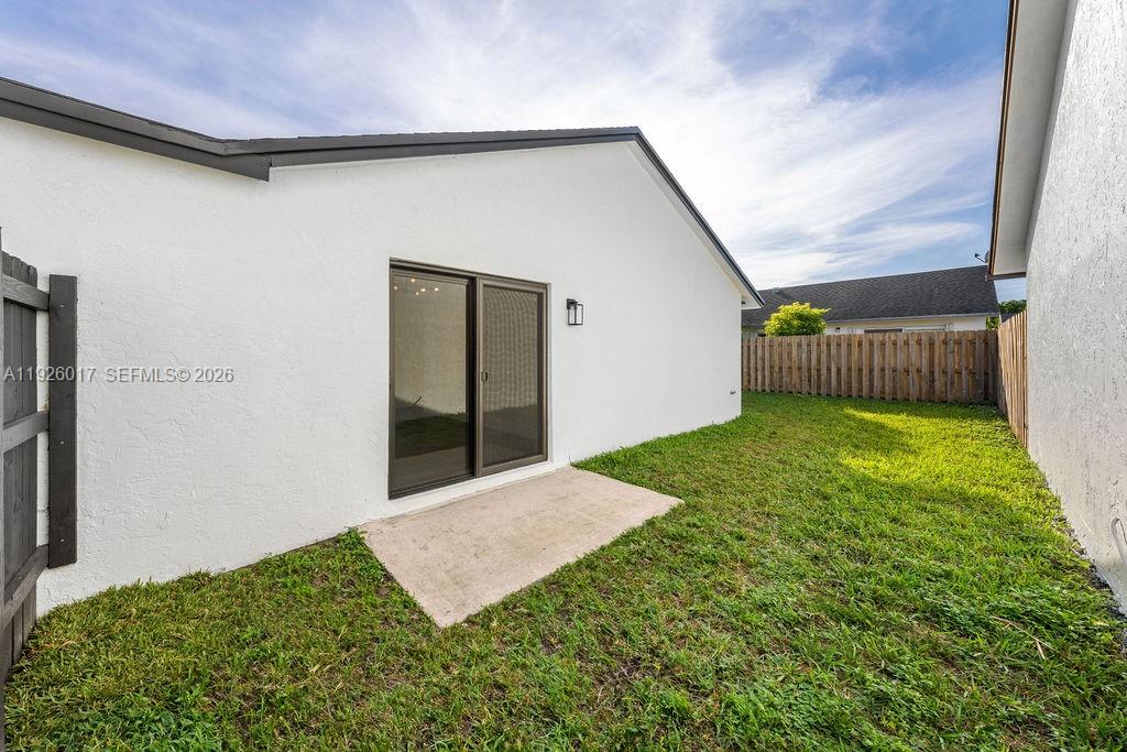 EDGEWATER PARK - Residential