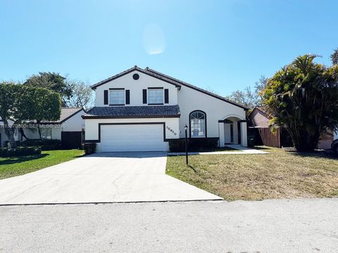 15920 SW 79th Ter Miami FL 33193