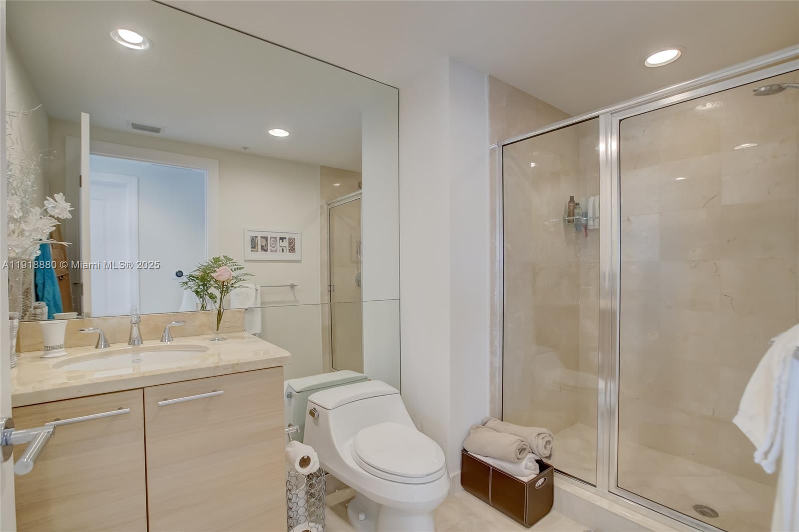 PLAZA AT OCEANSIDE (THE) - Residential Lease