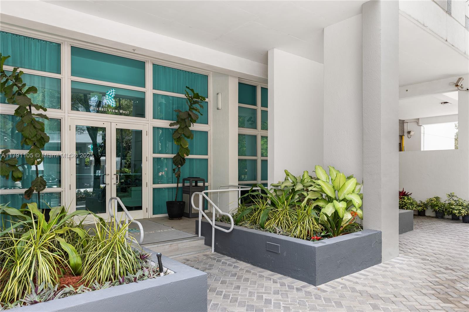 1723 SW 2nd Ave 1104
