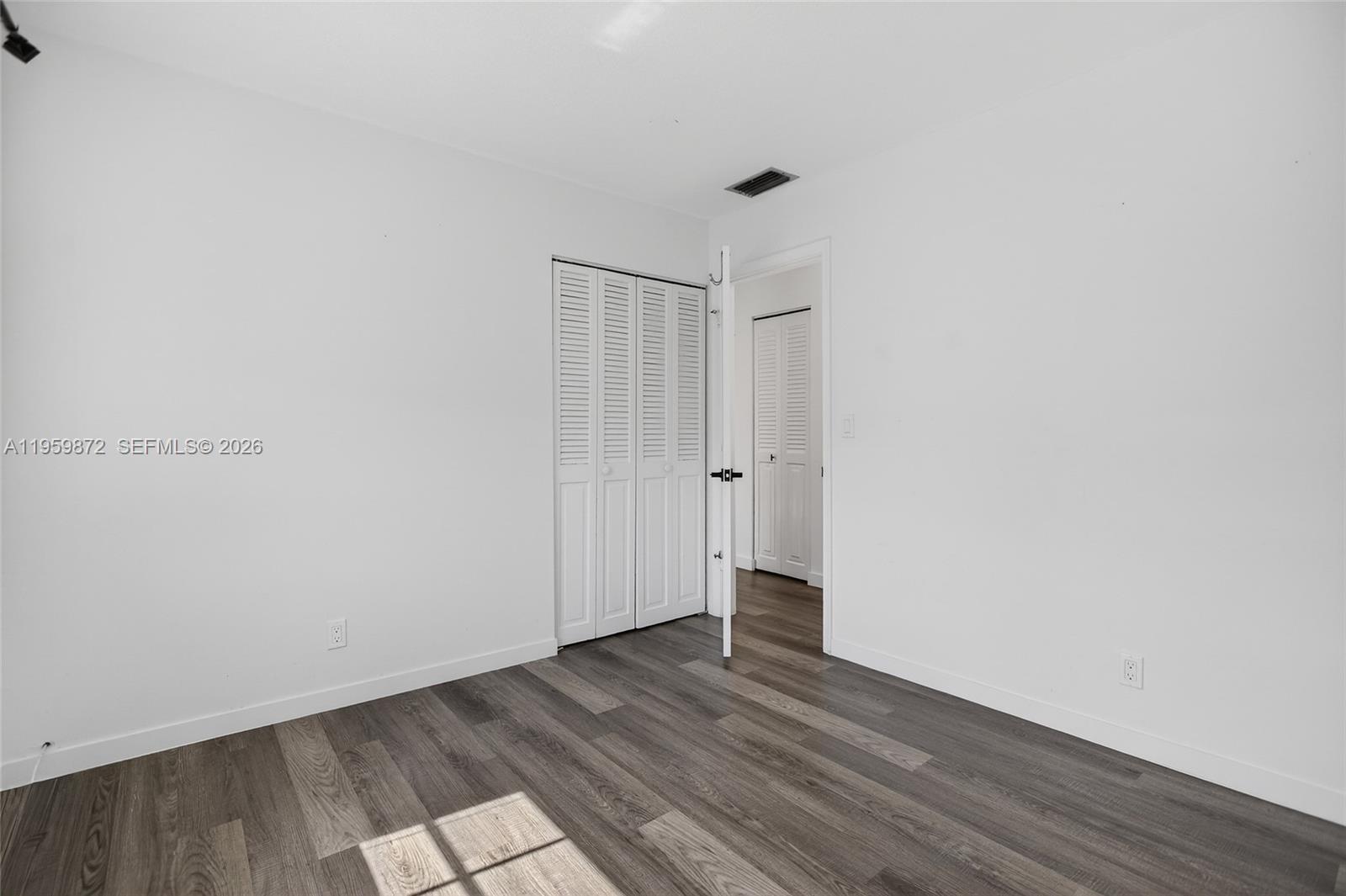 GARDENWAY CONDO - Residential