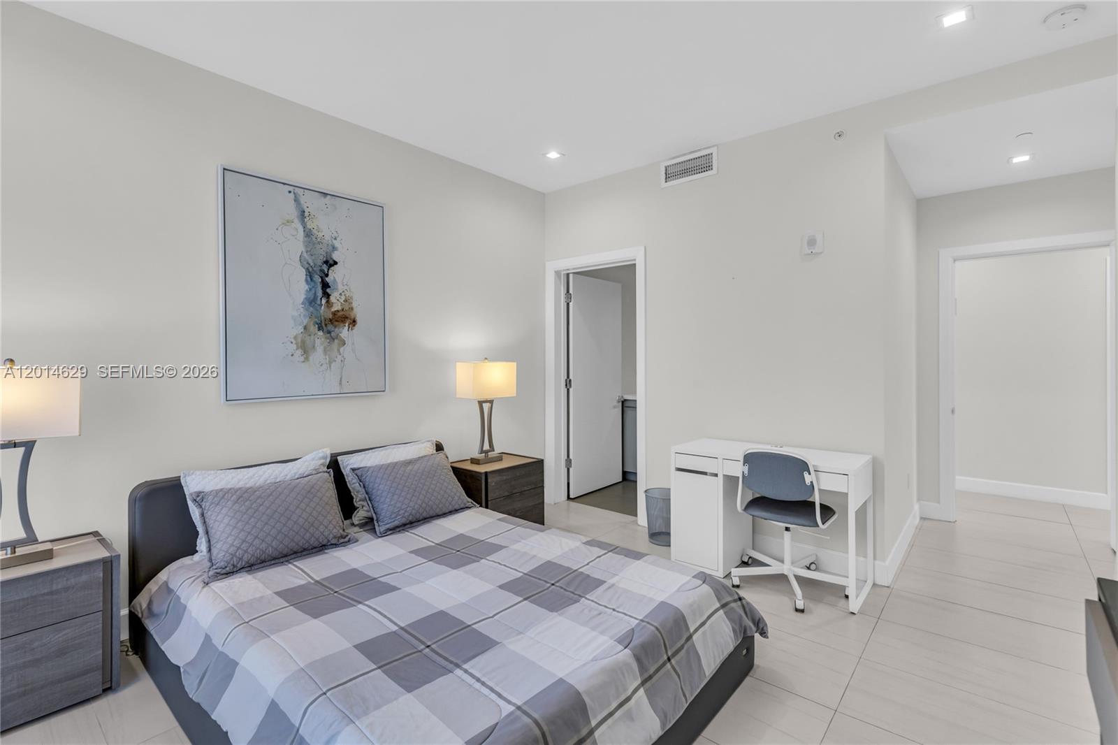 SEASIDE VILLAGE WEST COND - Residential Lease