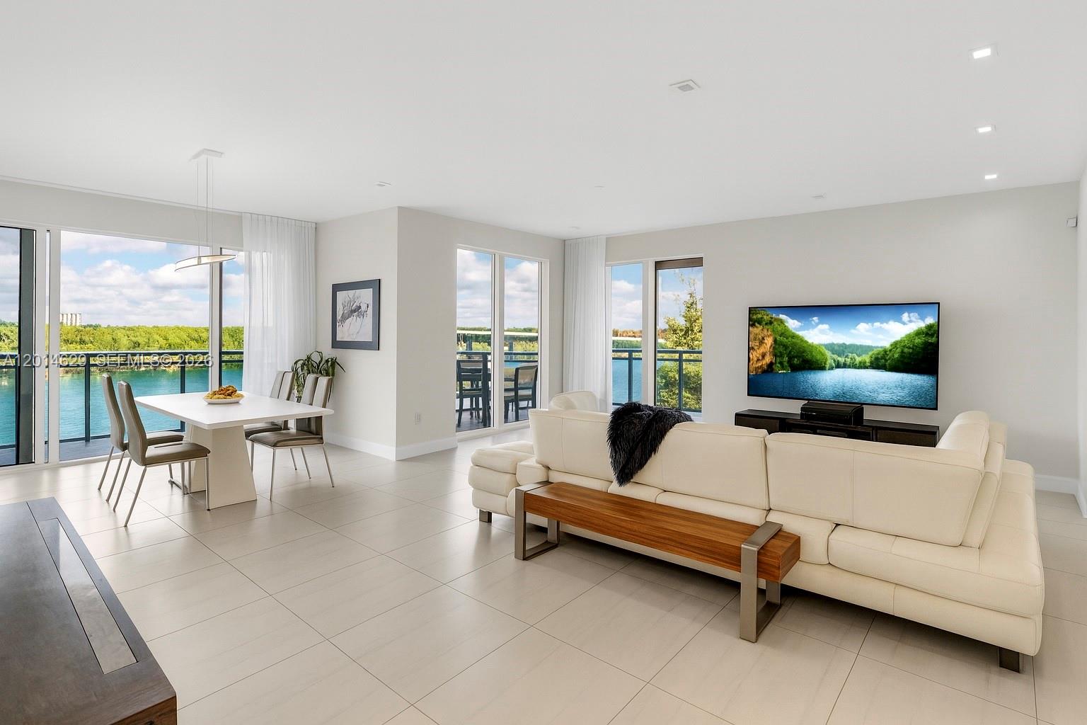 SEASIDE VILLAGE WEST COND - Residential Lease