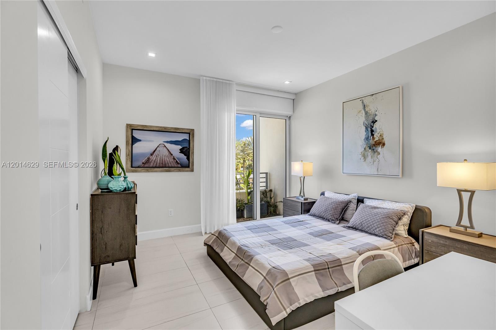 SEASIDE VILLAGE WEST COND - Residential Lease