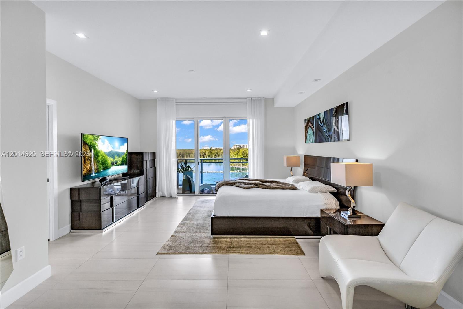SEASIDE VILLAGE WEST COND - Residential Lease