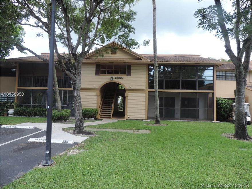 Great opportunity to own this spacious 2 bedroom 2 bath condo in Countryside Village, gated community with easy access to major roads, restaurants, shopping centers, parks, Elementary school and much more. Move in condition, with upgraded bathrooms. Don't miss this opportunity. This is a HomePath property!!!!