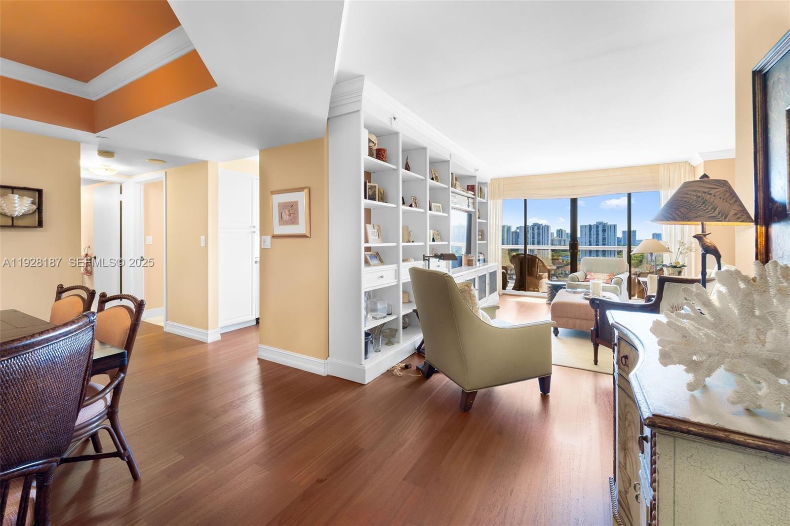 3600 Yacht Club Dr 1704