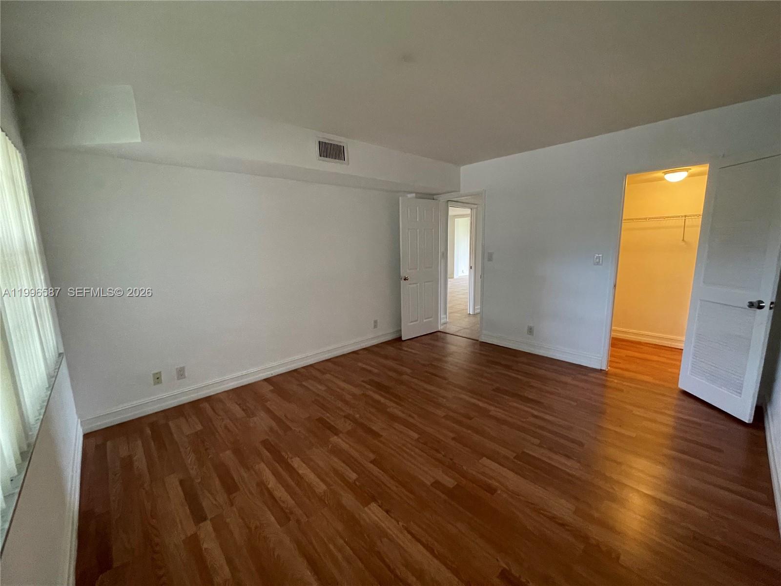 NO 83 PALM-AIRE COUNTRY C - Residential Lease