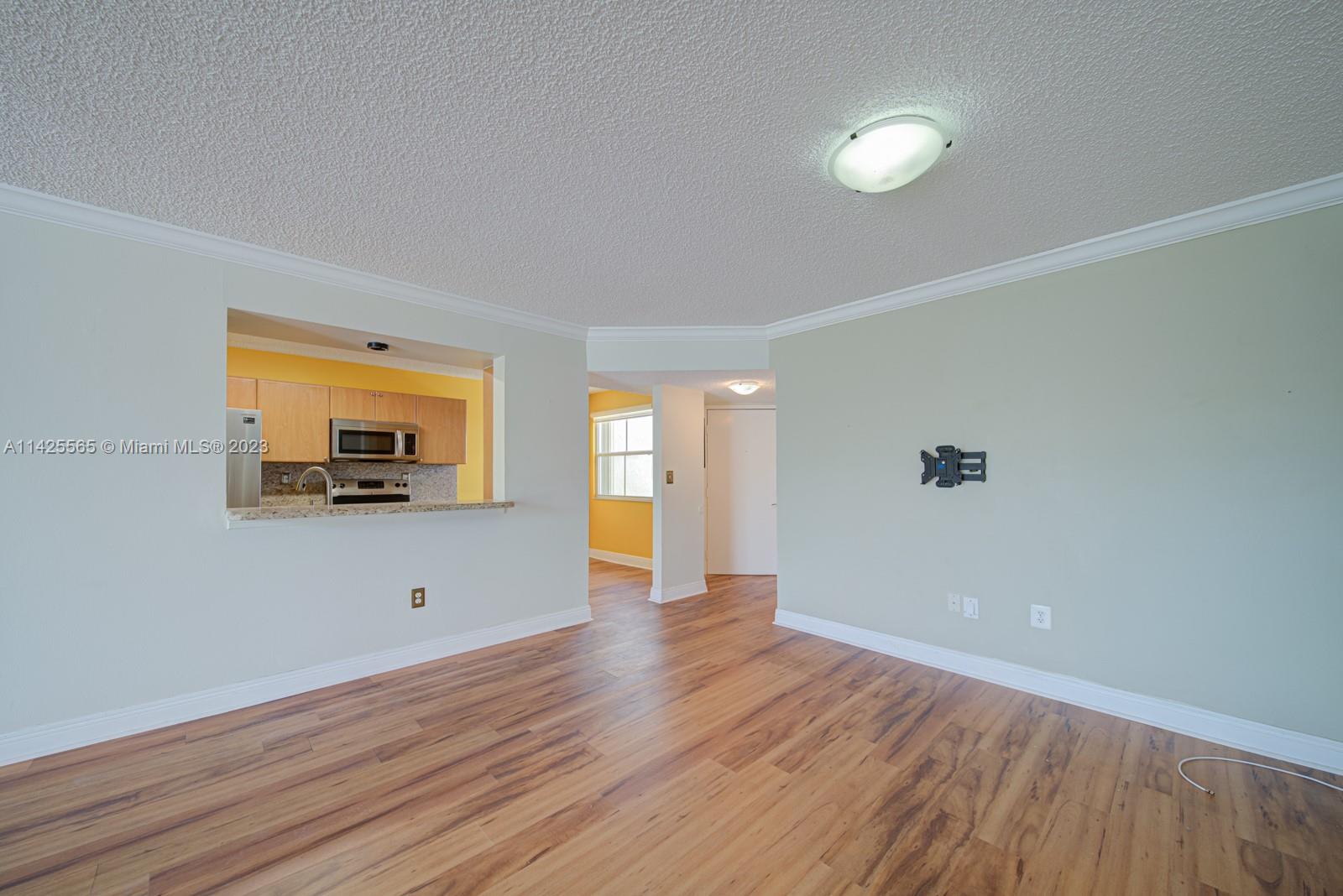 THE GREENS AT DORAL CONDO - Residential Lease