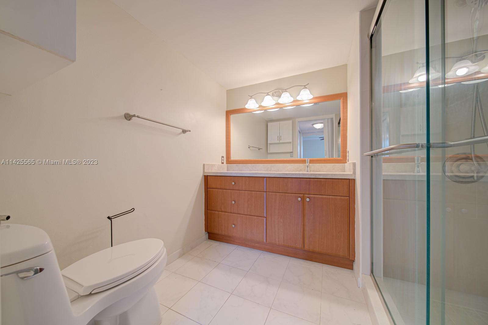 THE GREENS AT DORAL CONDO - Residential Lease