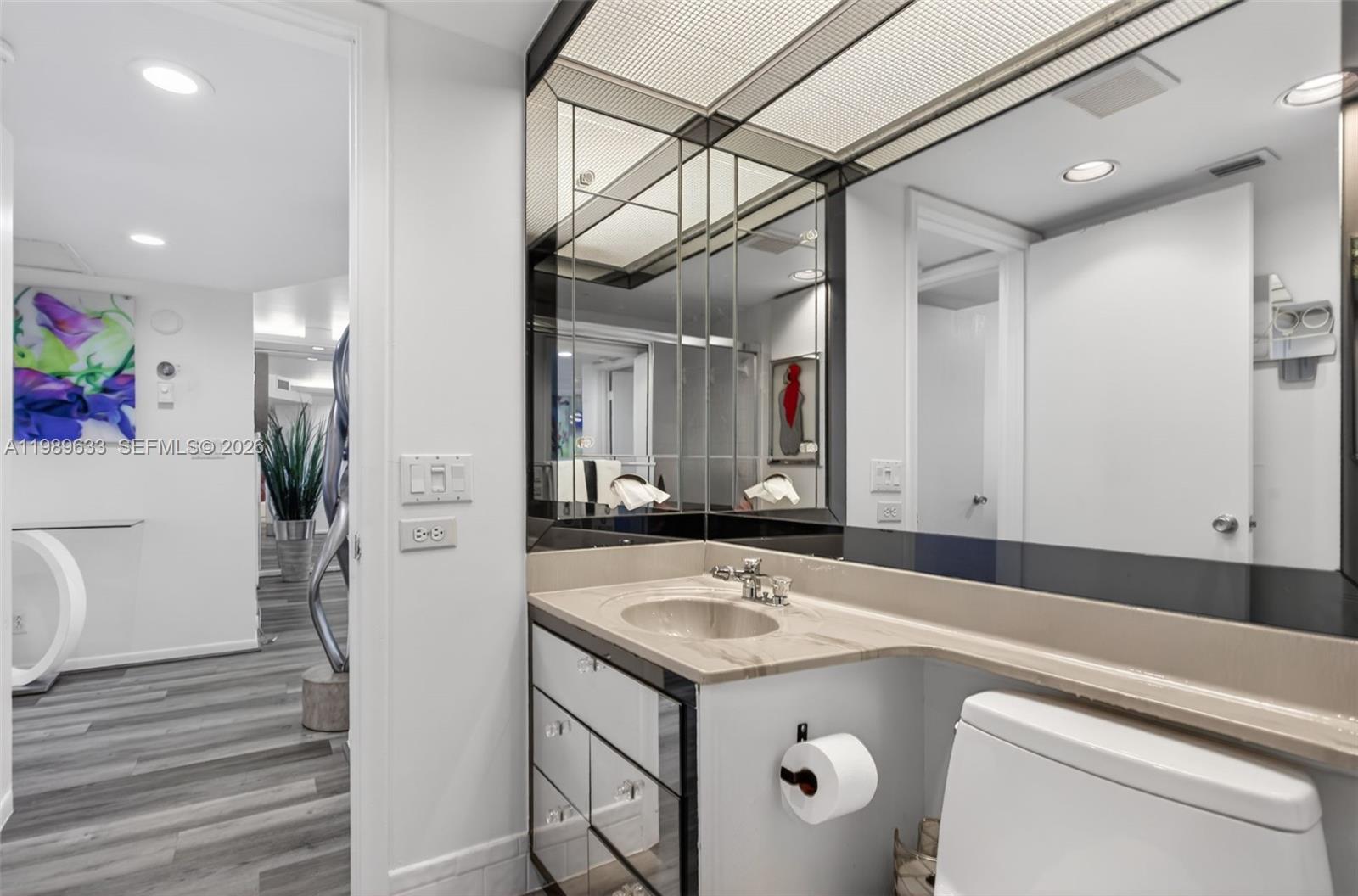 WYNMOOR/ELEUTHERA - Residential