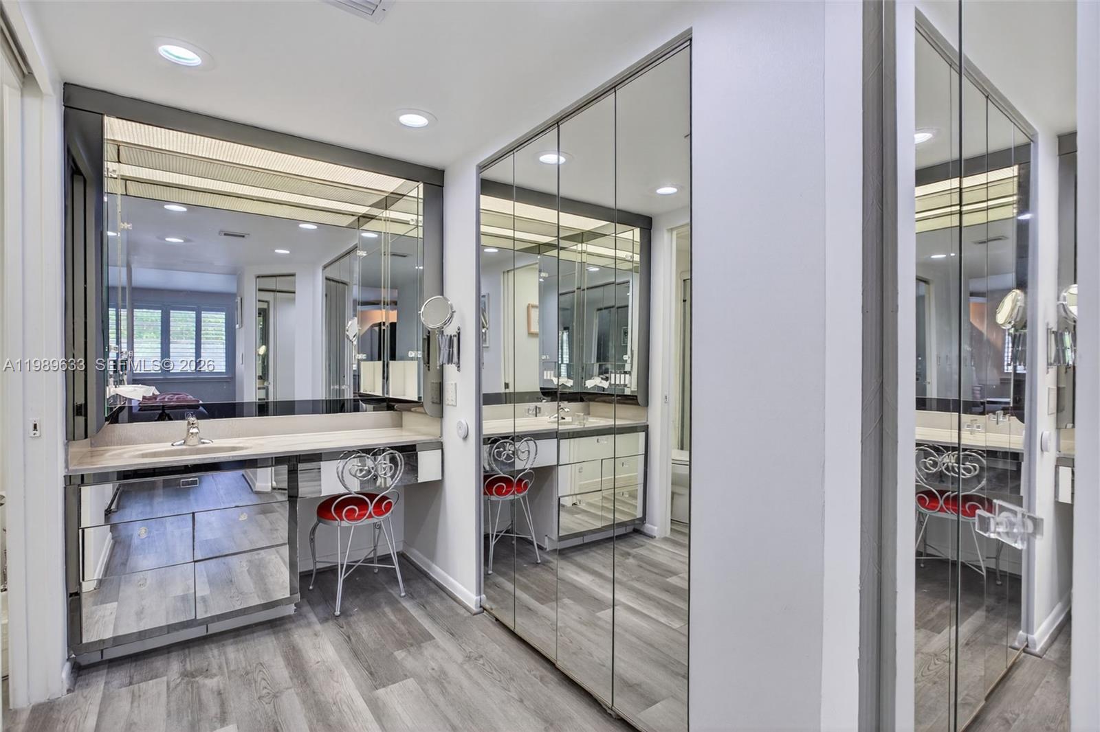 WYNMOOR/ELEUTHERA - Residential