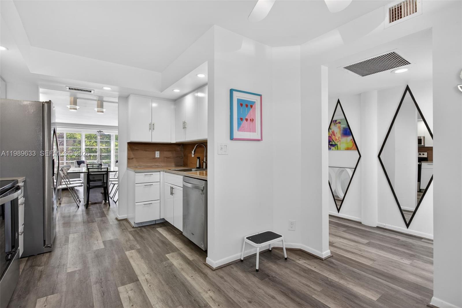 WYNMOOR/ELEUTHERA - Residential