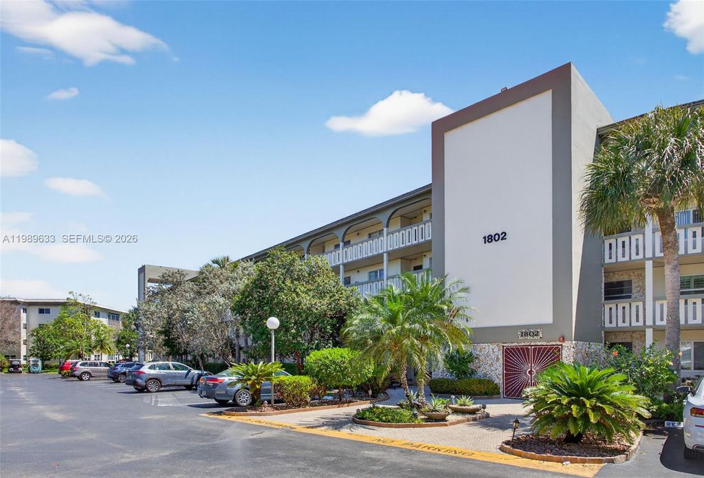 Photo of 1802 Eleuthera Point #C3, Coconut Creek, FL 33066 (MLS # A11989633)