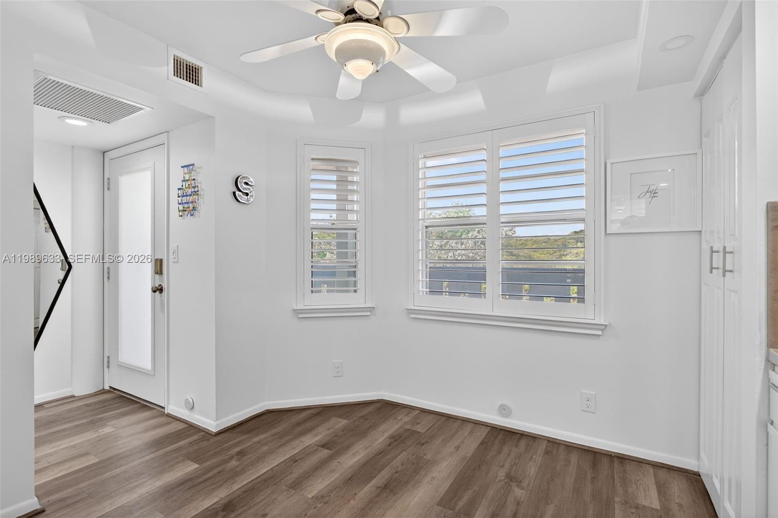 WYNMOOR/ELEUTHERA - Residential