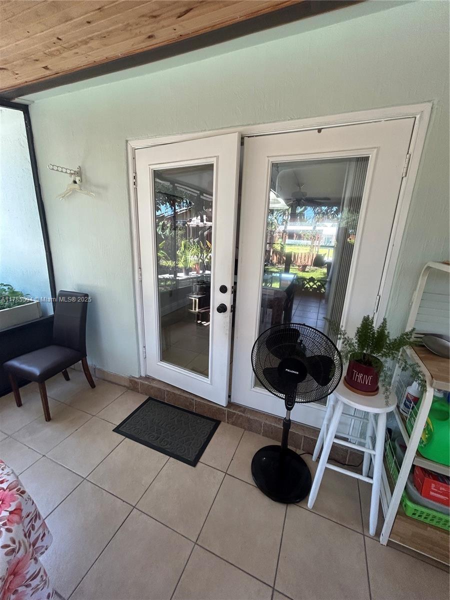 BREEZE HAVEN NO 4 - Residential