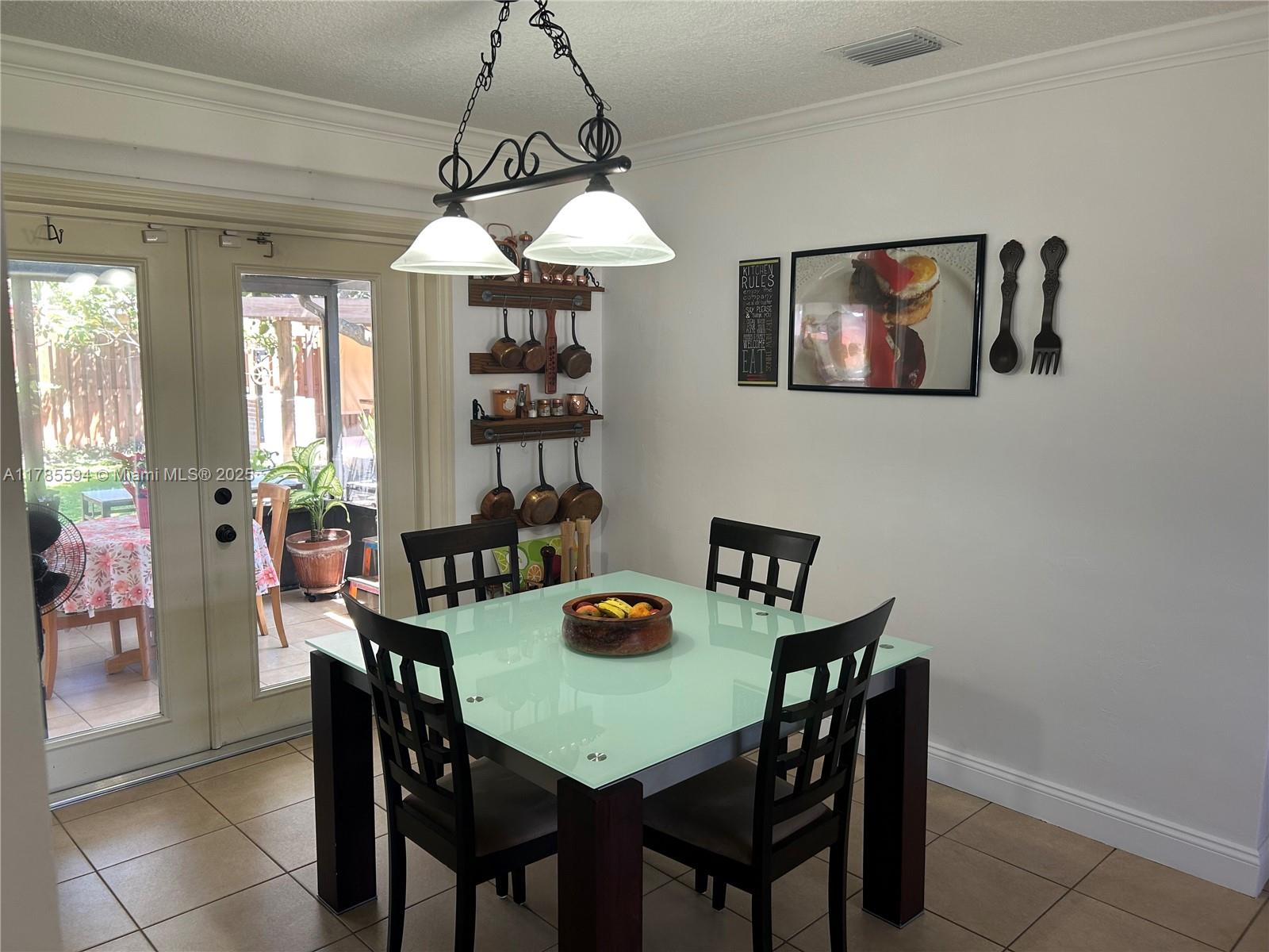 BREEZE HAVEN NO 4 - Residential