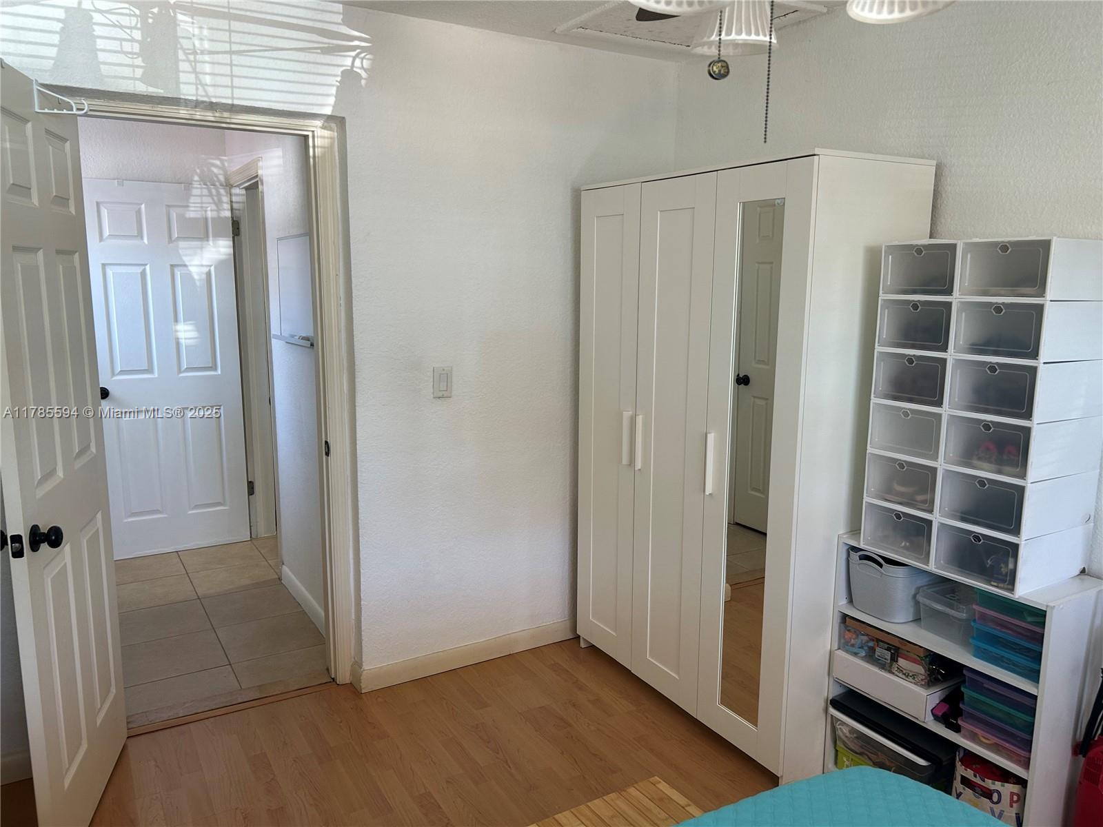 BREEZE HAVEN NO 4 - Residential