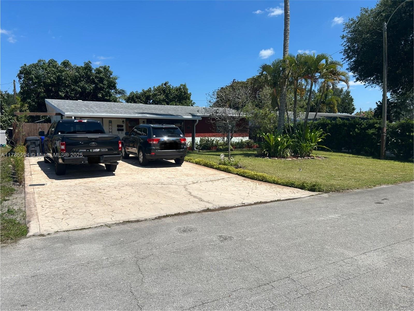 BREEZE HAVEN NO 4 - Residential