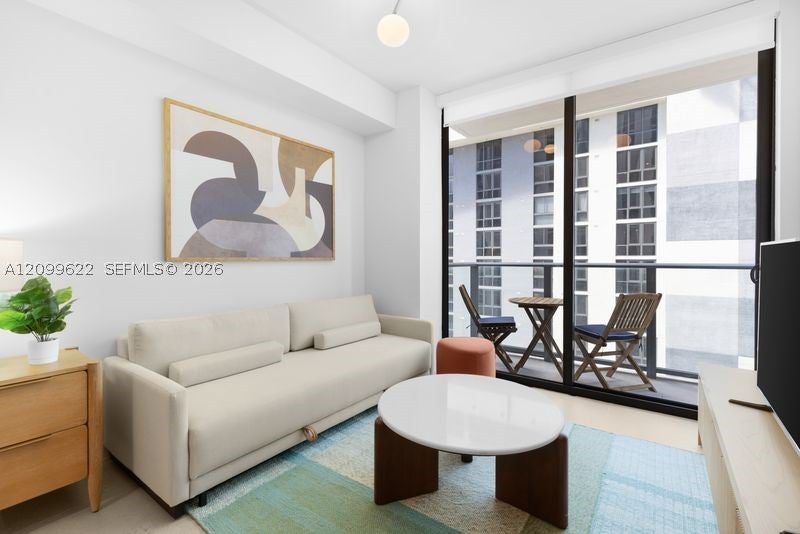 11 NE 6th St 510