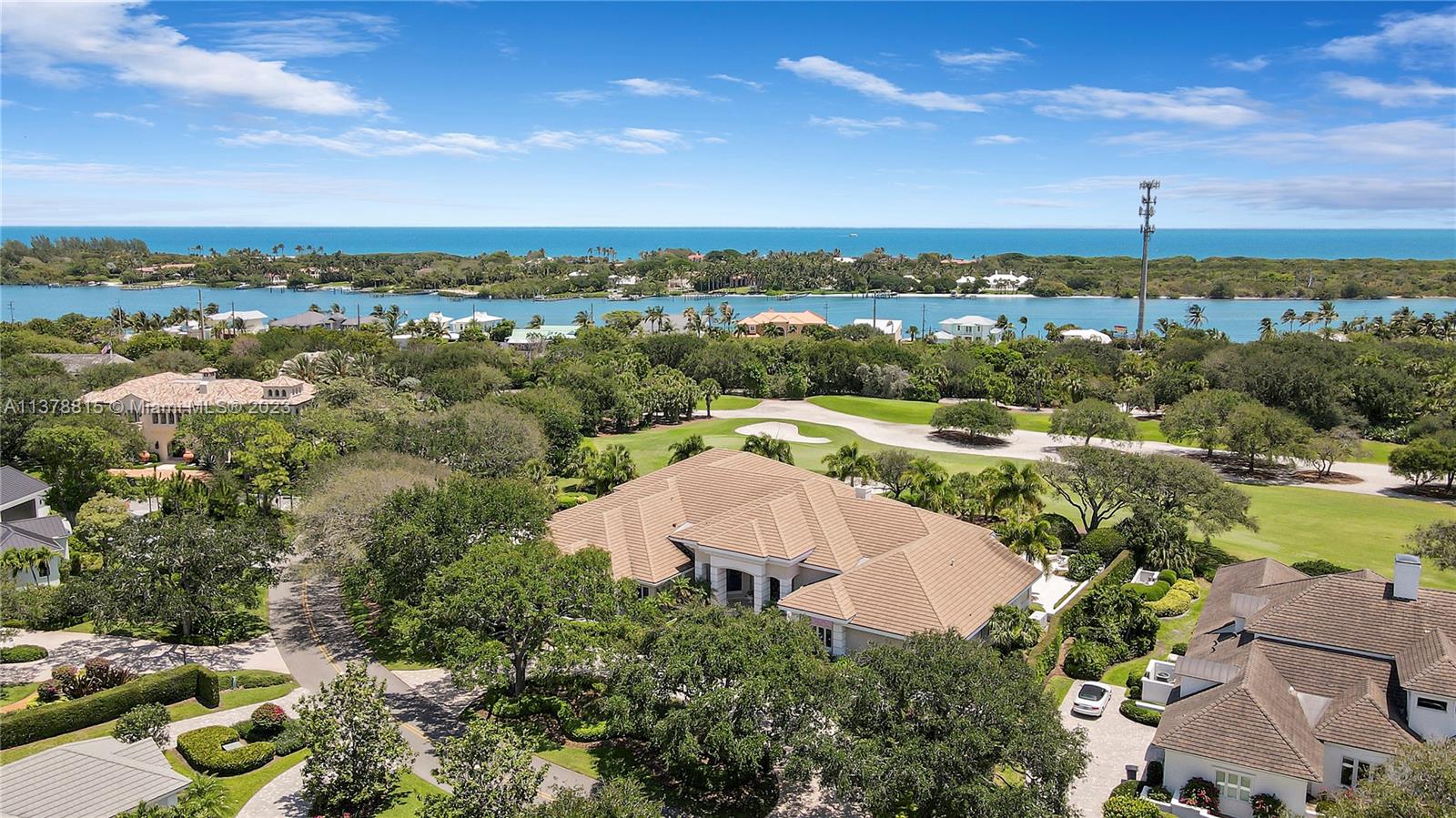 JUPITER HILLS VILLAGE PHA - Residential
